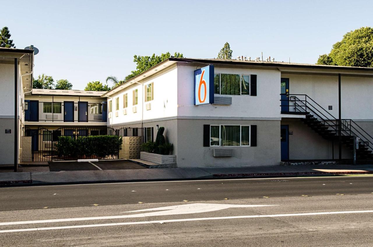 Motel 6-Modesto, Ca - Downtown ภายนอก รูปภาพ