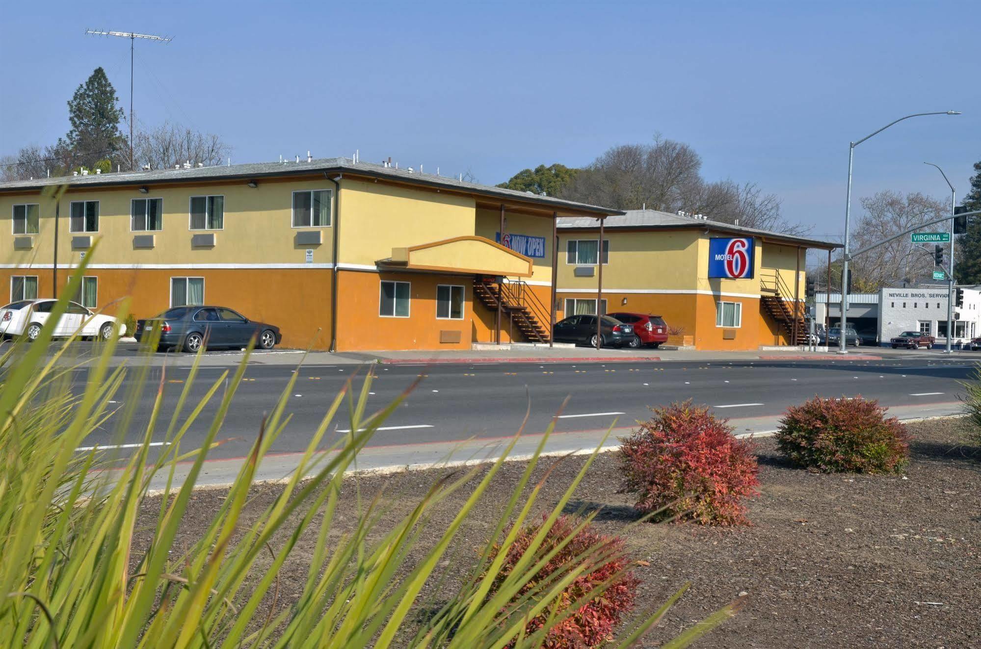 Motel 6-Modesto, Ca - Downtown ภายนอก รูปภาพ